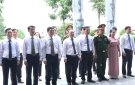 Các đồng chí lãnh đạo huyện dâng hoa, dâng hương nhân dịp 75 năm ngày Thương binh- Liệt sỹ (27-7-2022).